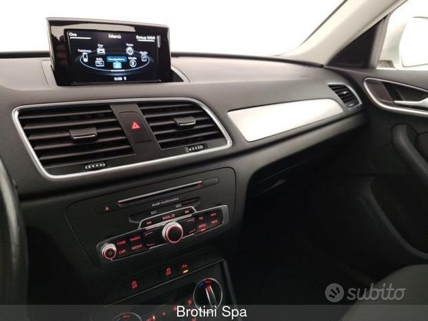 Audi Q3 2.0 TDI 120 CV S tronic