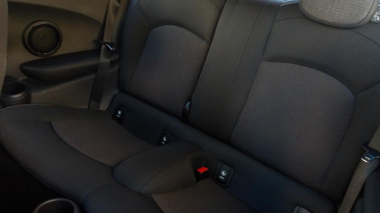 MINI ONE D 1.5 MTJ-NAVI-PREZZO PROMO!