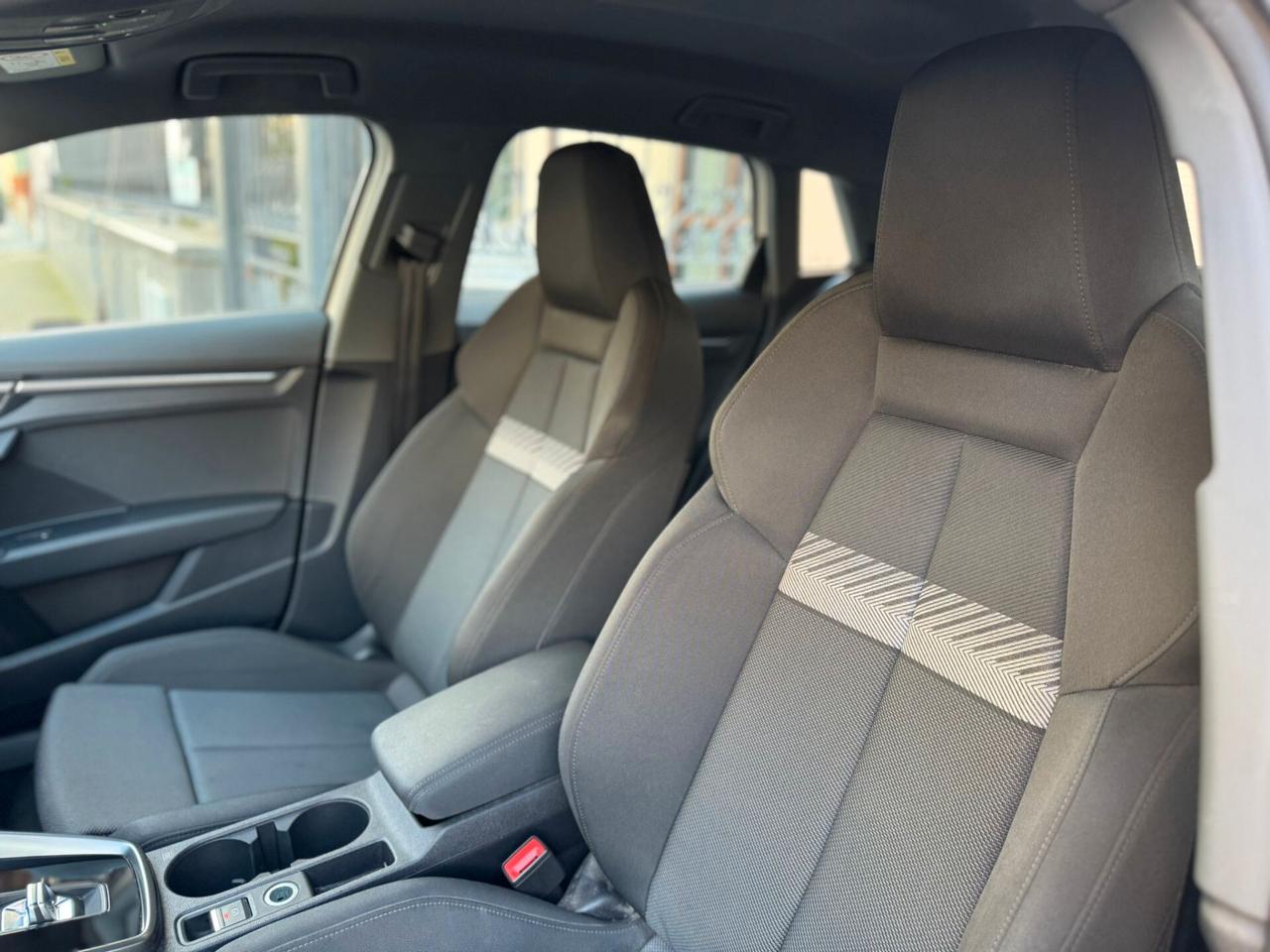 Audi A3 SPB 30 TDI Business Advanced