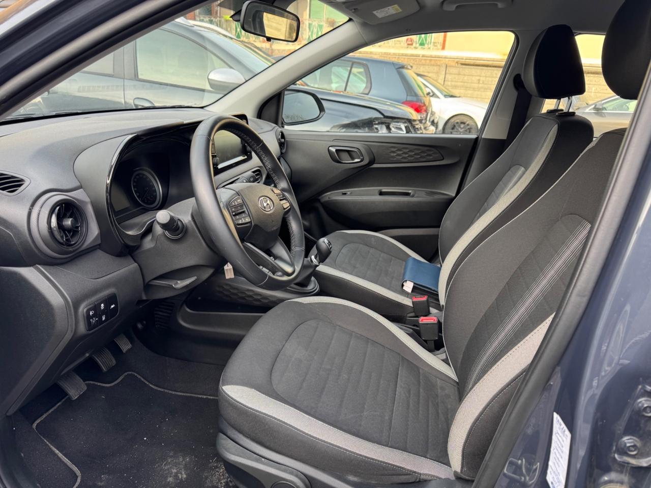 HYUNDAI I10 1.0 BENZINA SINISTRATA MARCIANTE AIRBAG OK