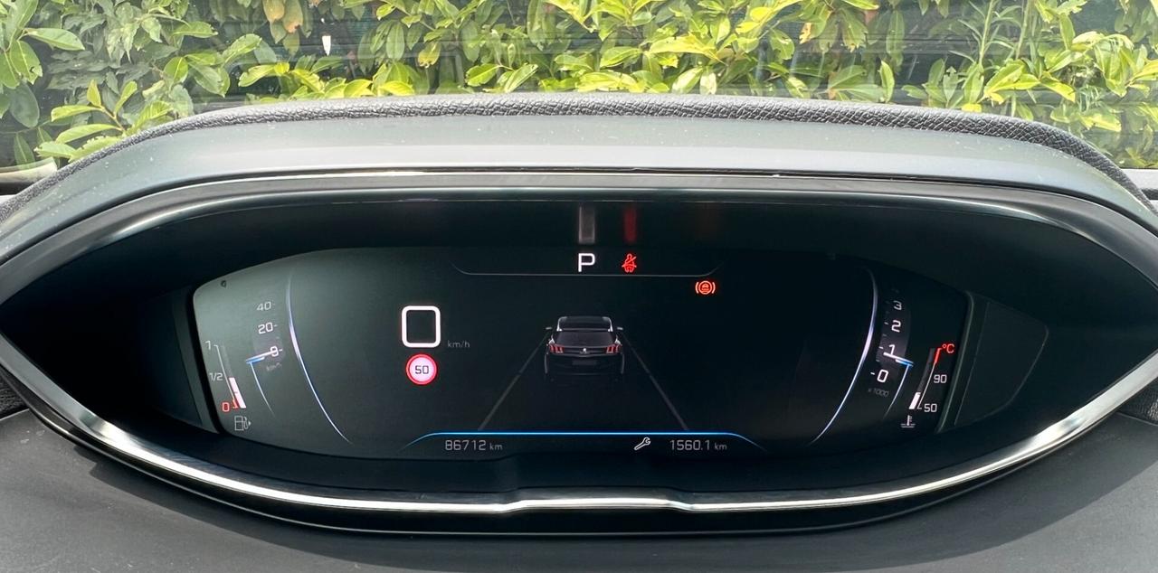 Peugeot 3008 BlueHDi 130 S&S EAT8 Allure