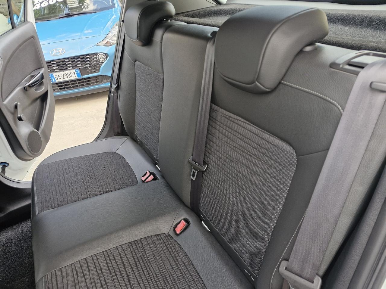 OPEL CORSA 1.2 BENZINA 5 PORTE SPORT ANNO 2014