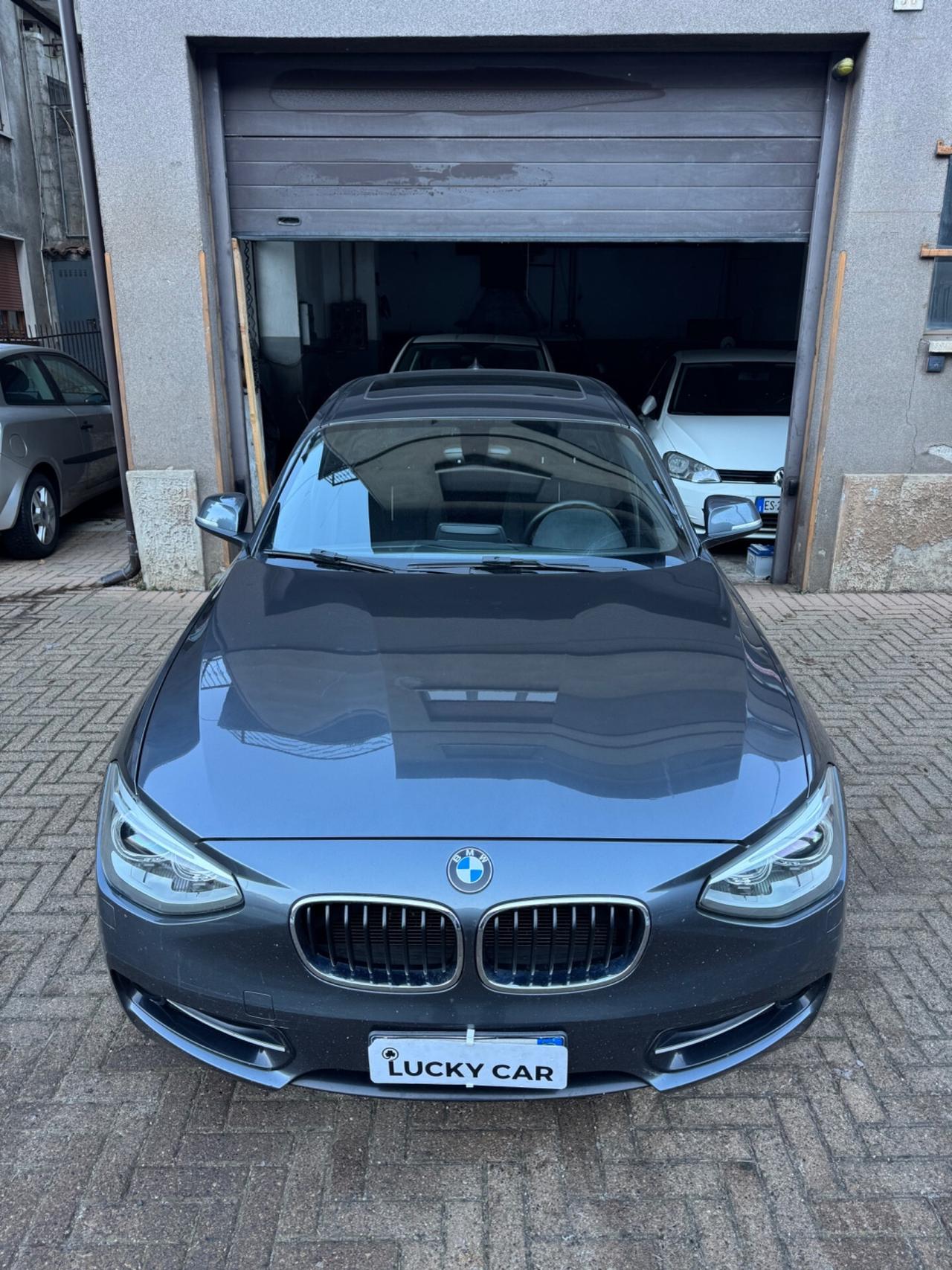 Bmw 116d 5p. Sport 2.0