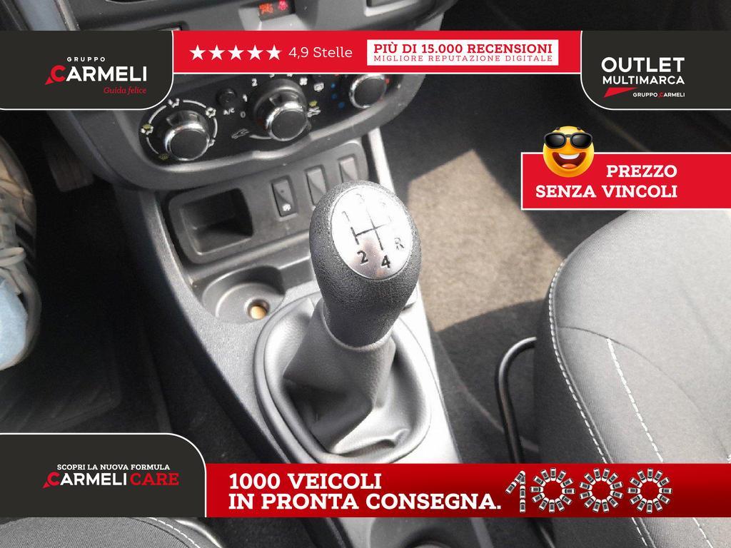 Dacia Duster 1.6 Laureate Family 4x2