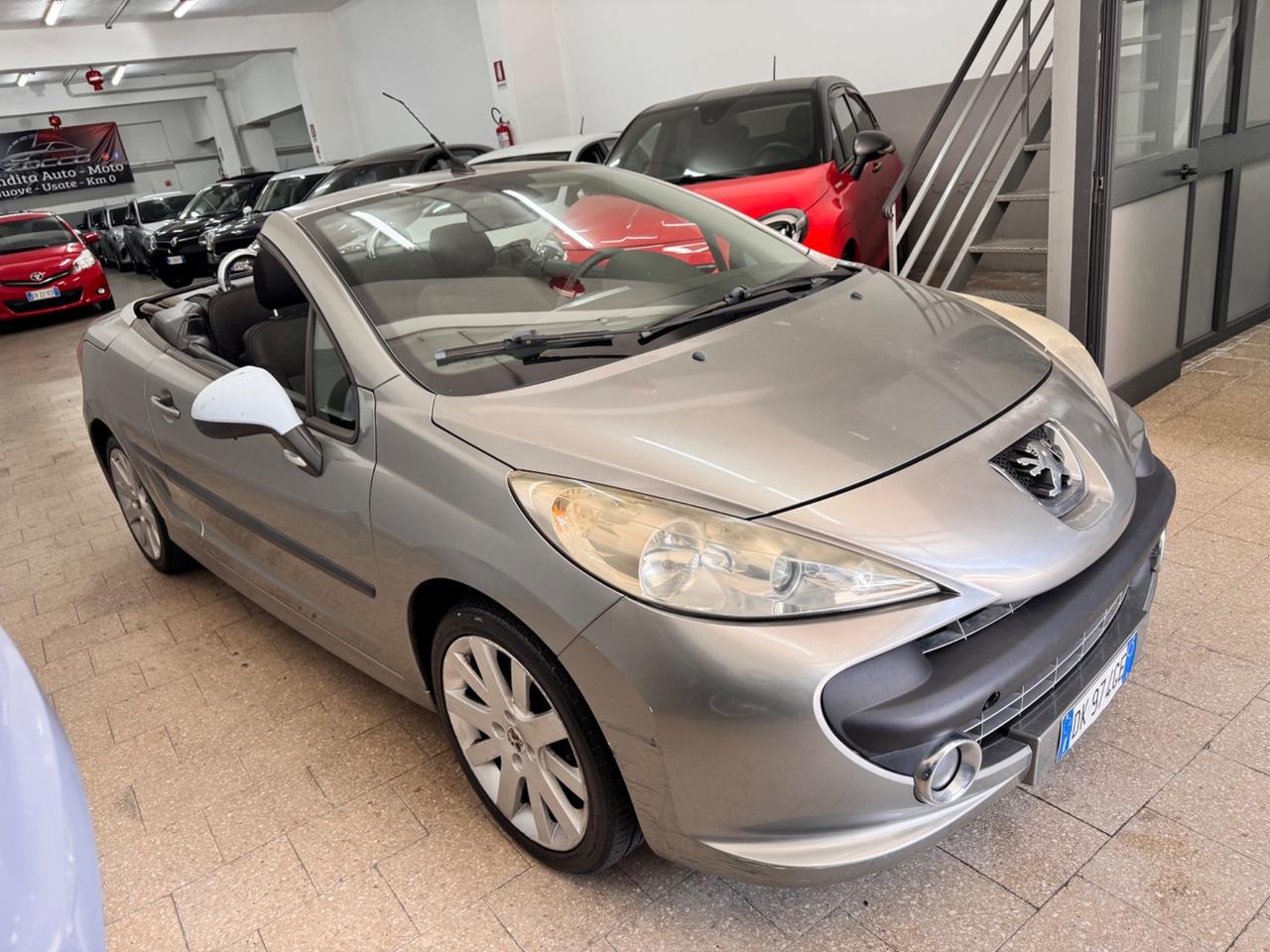 Peugeot 207 1.6 HDi 110 Cv Cabrio Féline - 2007