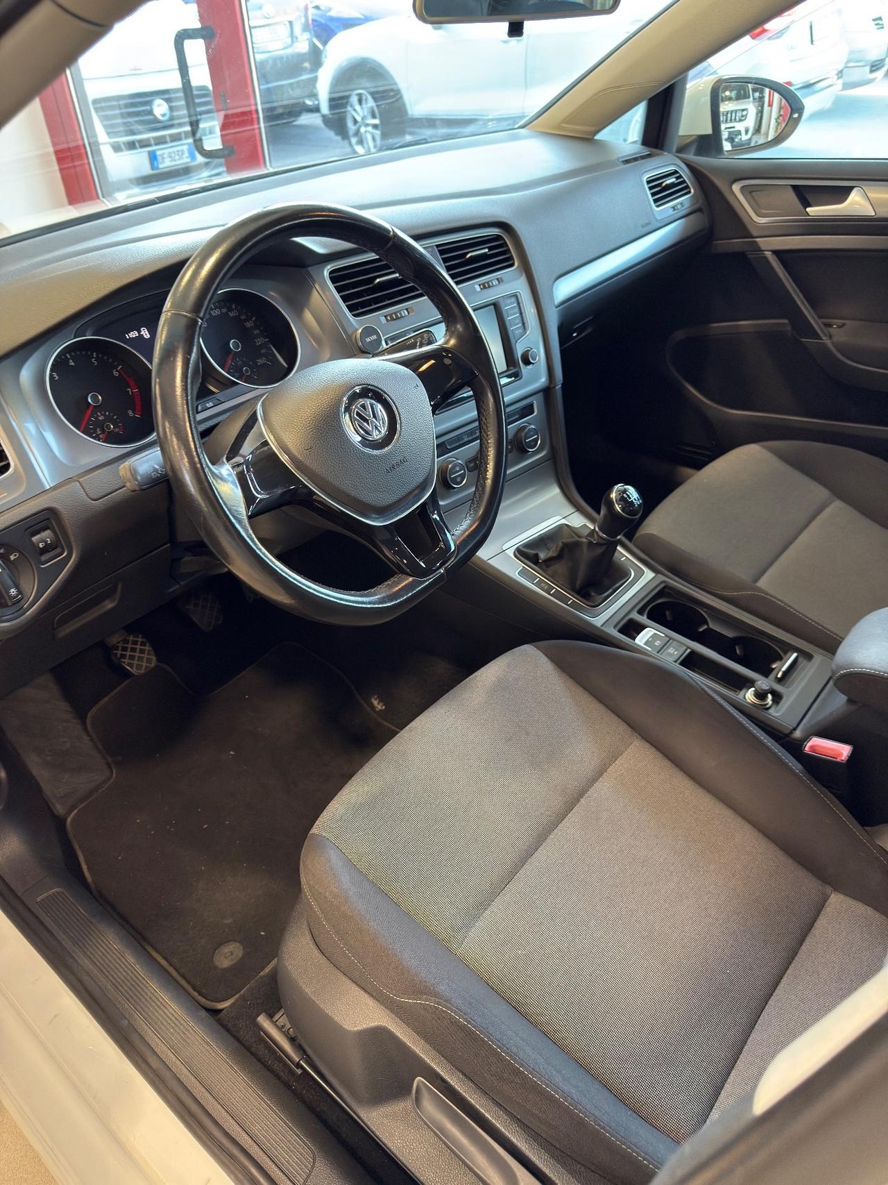 VOLKSWAGEN GOLF 1.2 TSI 110cv COMFORTLINE BMT