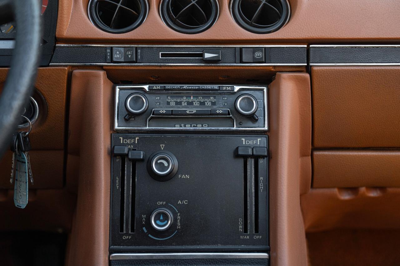 1977 MERCEDES-BENZ SL 450 MER00367
