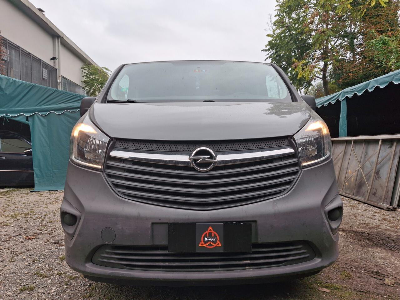 Opel Vivaro 1.6 BiTurbo 140CV 6POSTI AUTOCARRO!!!