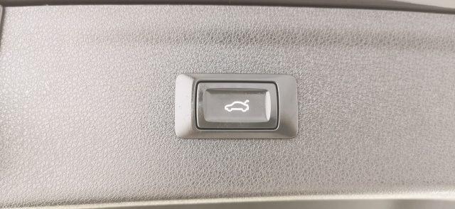 AUDI Q3 40 TFSI quattro S tronic Business Advanced