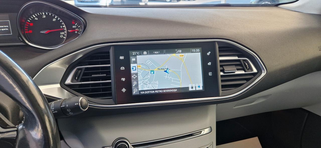 Peugeot 308 1.6 HDi 115cv ALLURE * Tetto Panoramico , Led , Retrocam. *