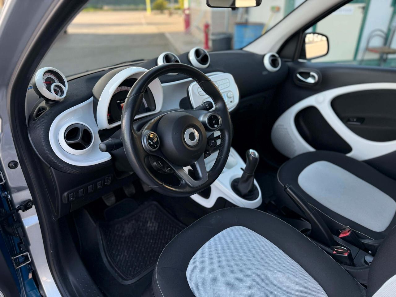 Smart ForFour 70 1.0 Passion