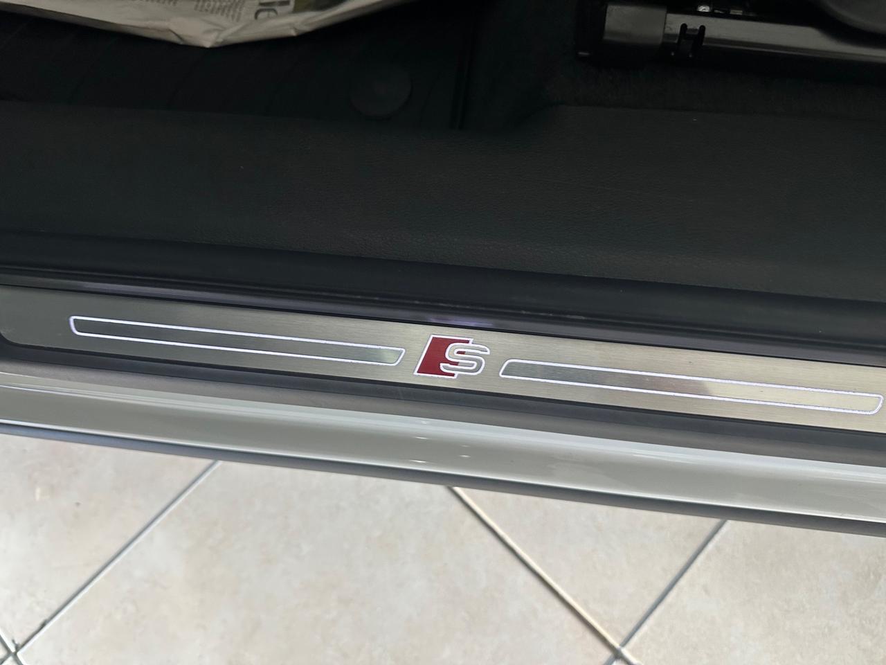 Audi Q3 40 TDI quattro S tronic S line edition