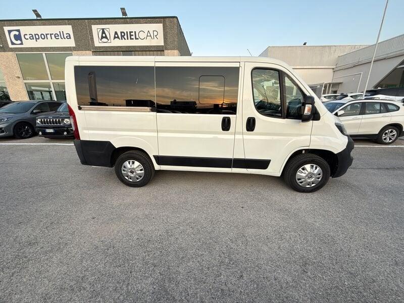 Peugeot Boxer 330 BlueHDi 140 S&S PC-TN Premium