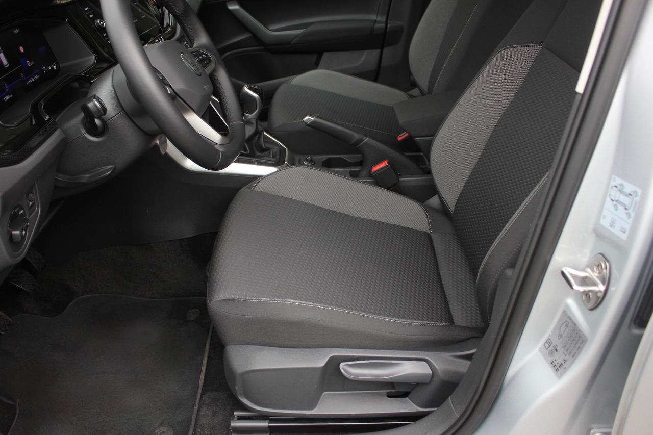 Volkswagen Polo 1.0 EVO LIFE 80CV CLIMA AUTO SEDILI RISCALDATI SENSORI ANT/POST