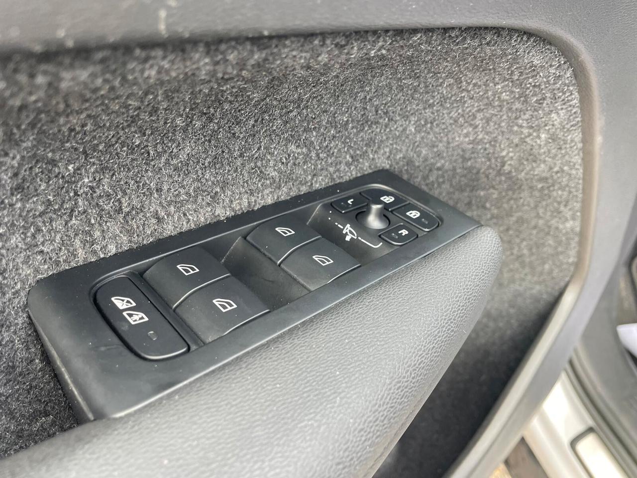 Volvo XC40 T4 INSCRIPTION PLUG IN RECHARGE HYBRID