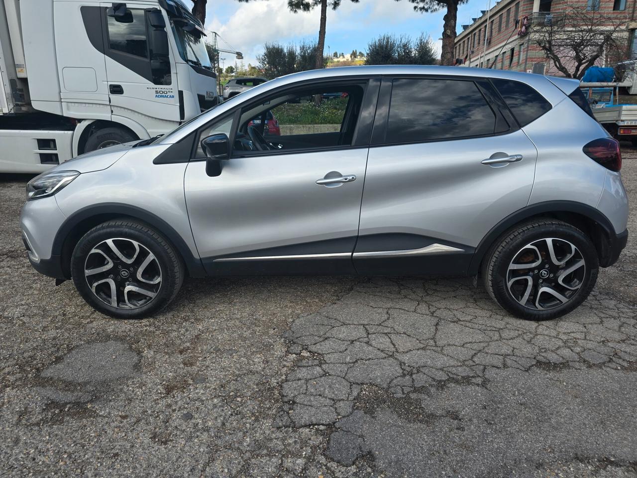 Renault Captur TCe 12V 90 CV Sport Edition2