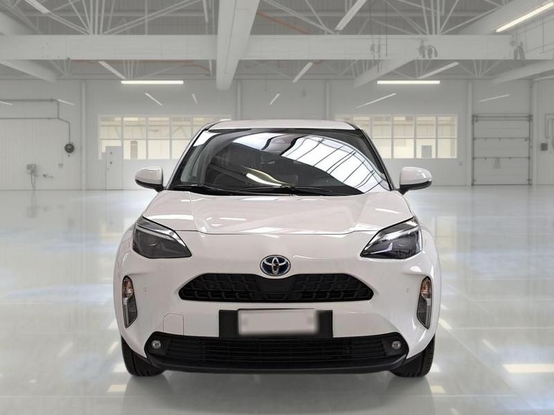 TOYOTA YARIS CROSS 1.5H E-CVT Business