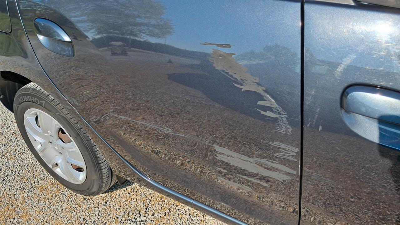 Dacia Sandero 1.5 dCi 8V 75CV Start&Stop Lauréate