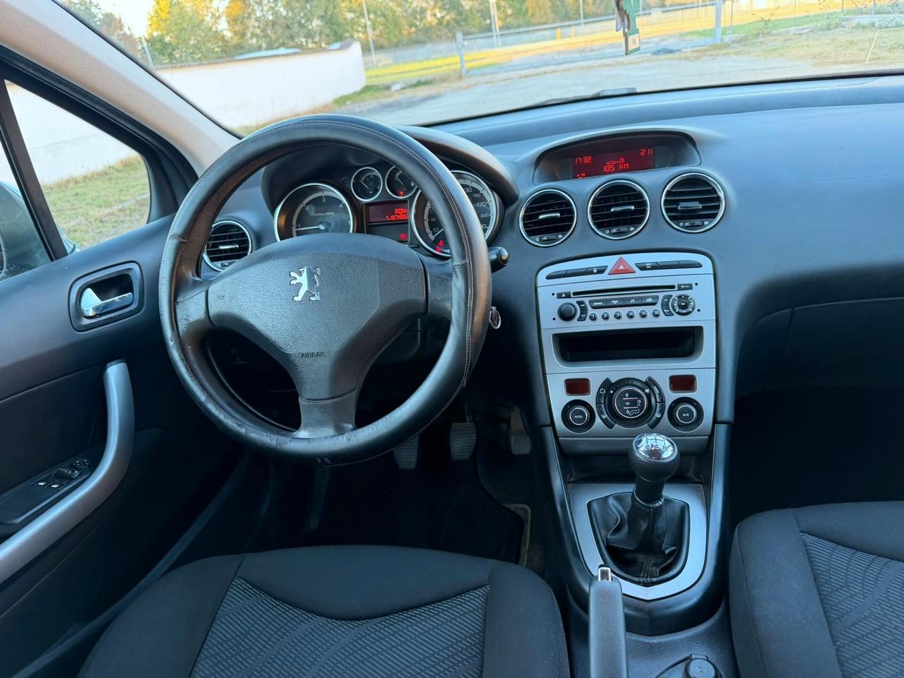 Peugeot 308 1.6 HDi 90CV NEOPATENTATI