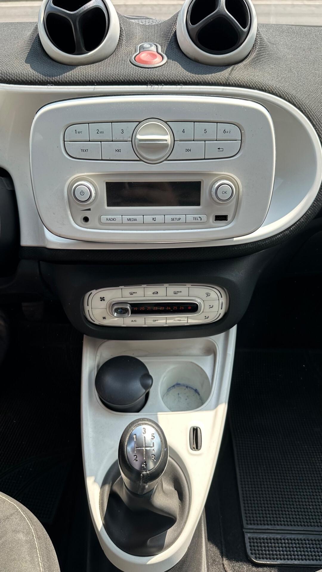 Smart ForTwo 1000 62 kW coupé passion