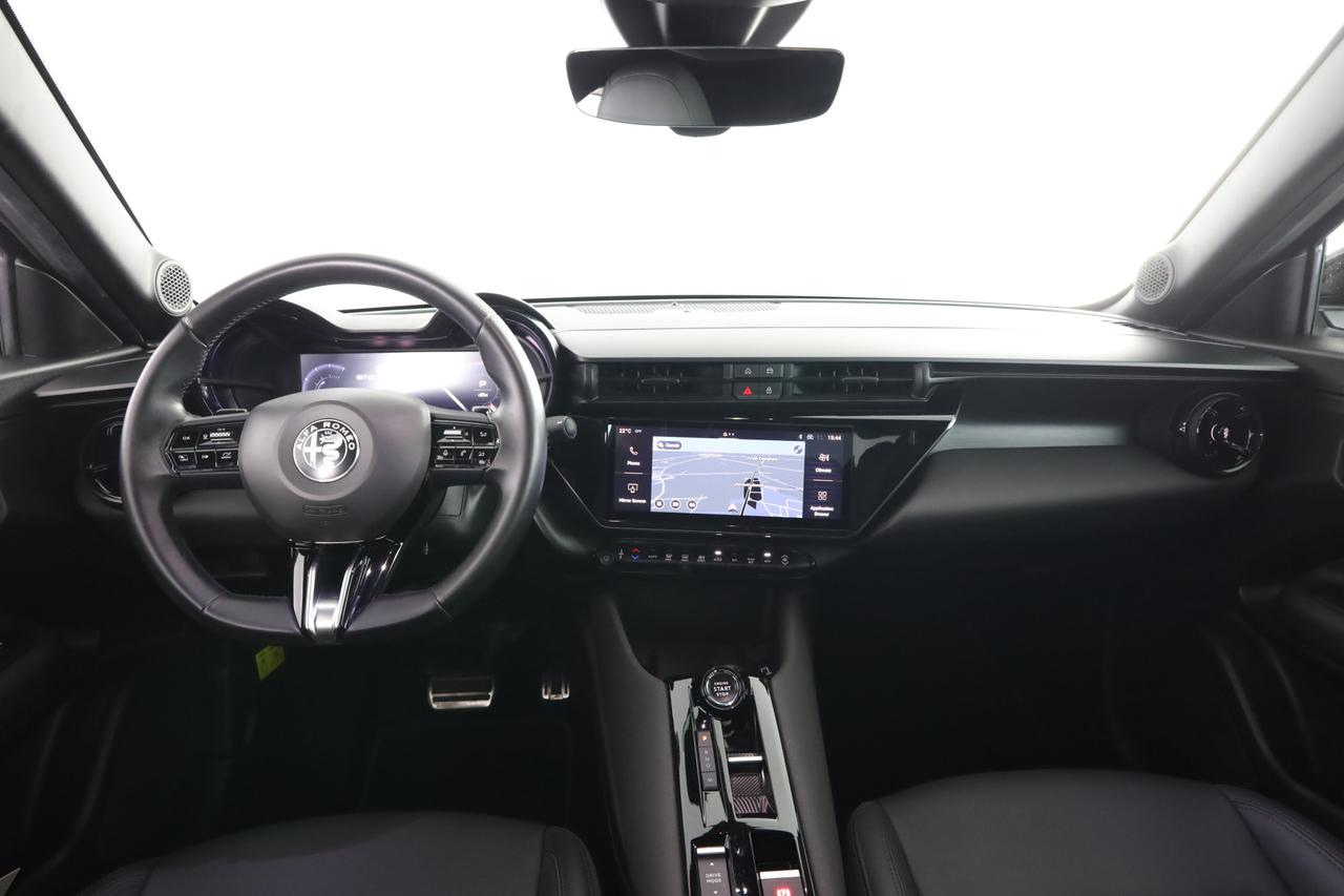 ALFA ROMEO Junior 1.2 136 CV Hybrid eDCT6 Speciale