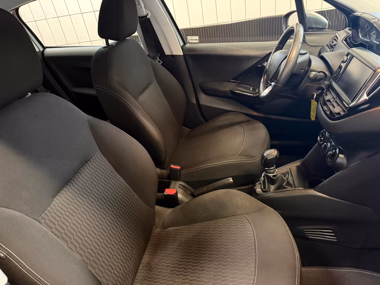 Peugeot 208 PureTech 82 Stop&Start 5 porte Allure