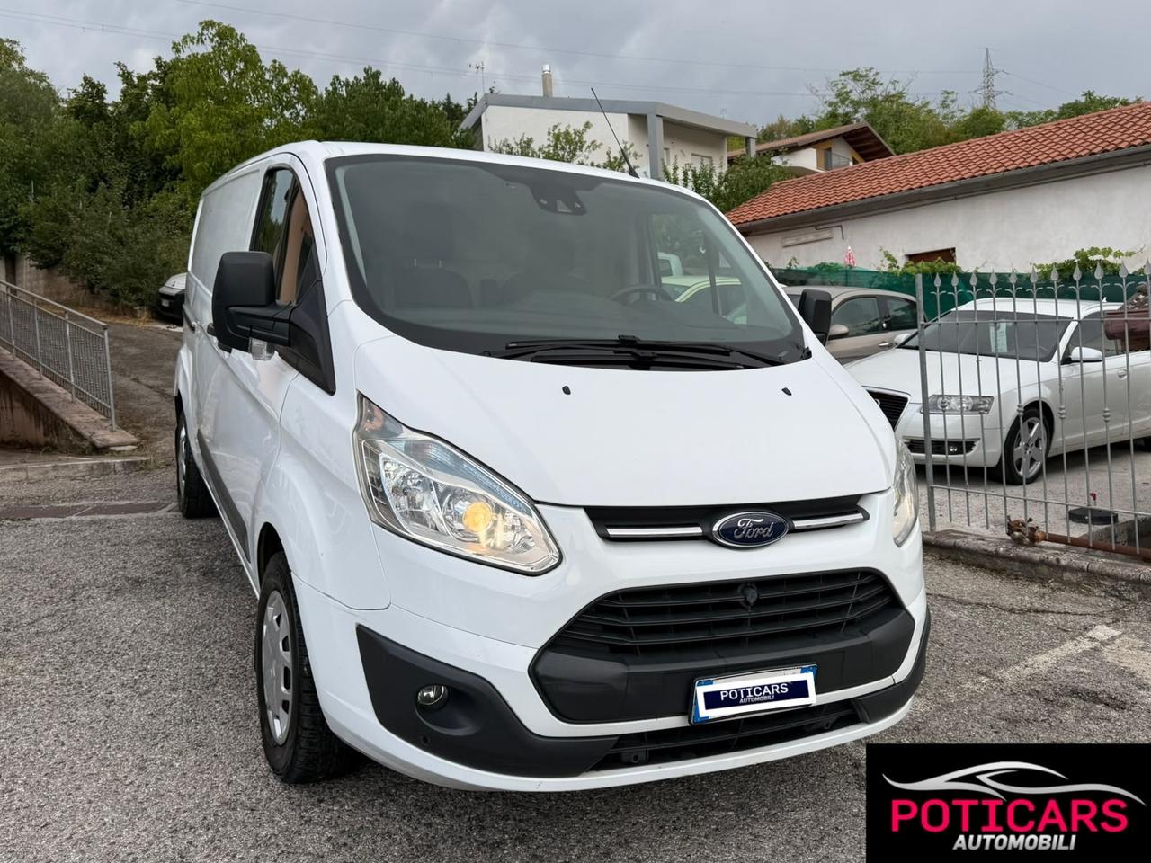 Ford Transit Custom 330 2.2 TDCi 155CV PC Furgone Entry