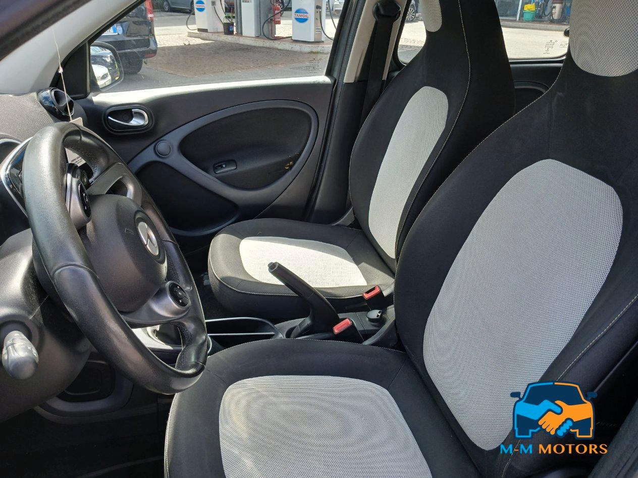 Smart forfour 1.0 Fidaty 71 cv *NEOPATENTATI*