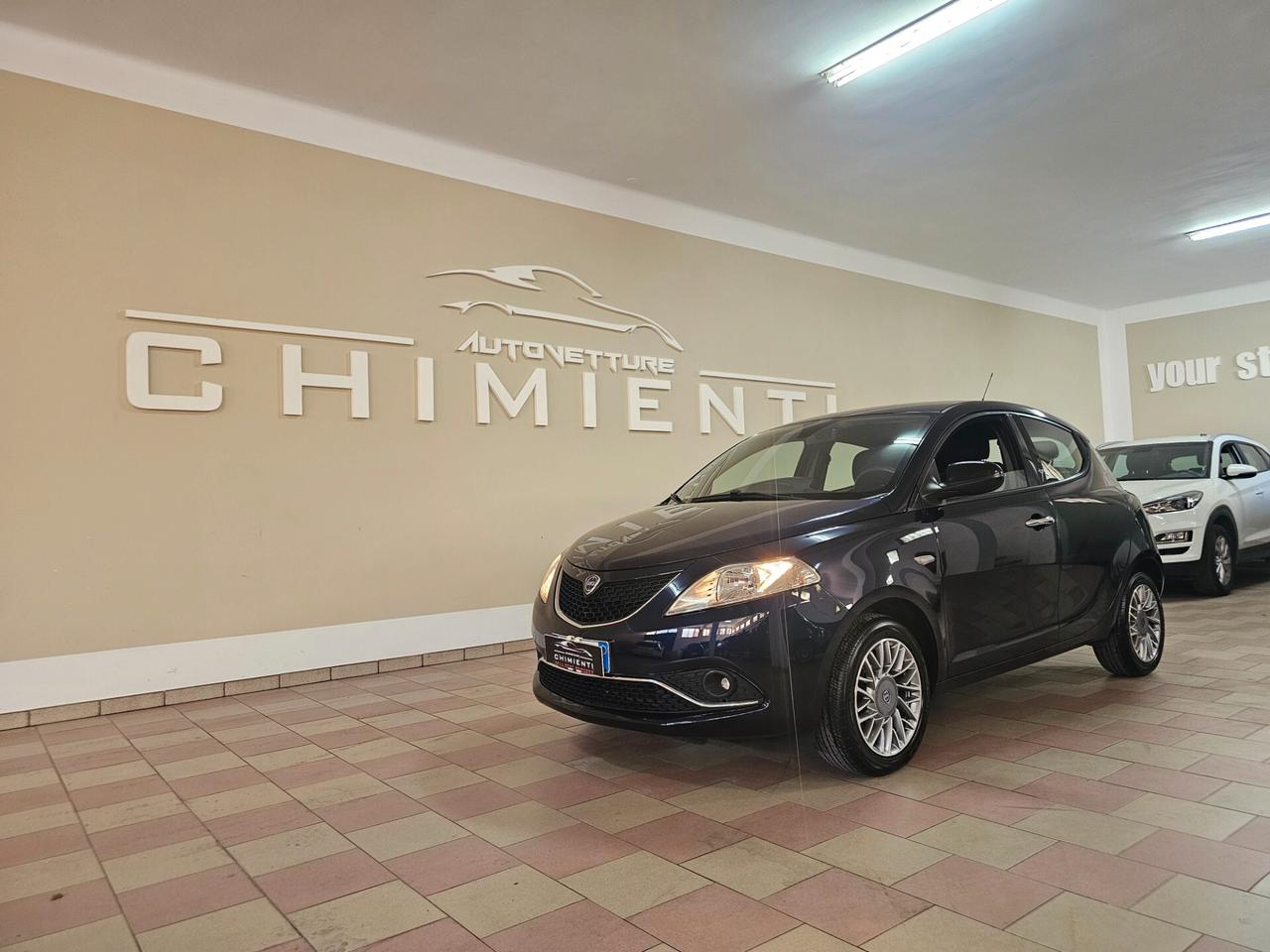 Lancia Ypsilon 1.2 69 CV 5 porte GPL Ecochic Gold
