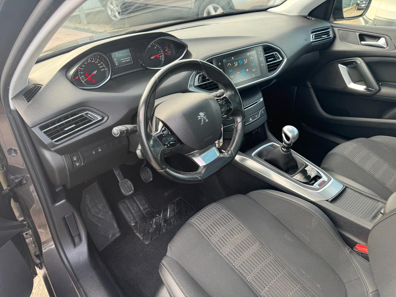 Peugeot 308 BlueHDi 130 SW Allure - 2018