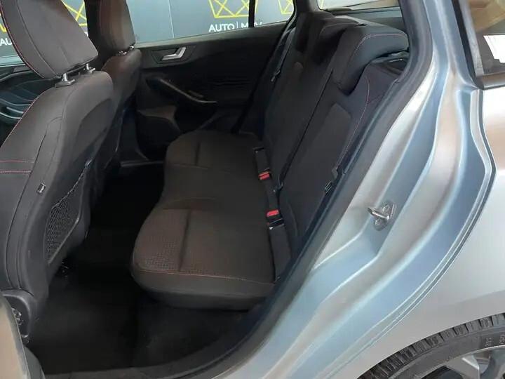 Ford Focus 1.0 EcoBoost Hybrid 125 CV SW ST-Line