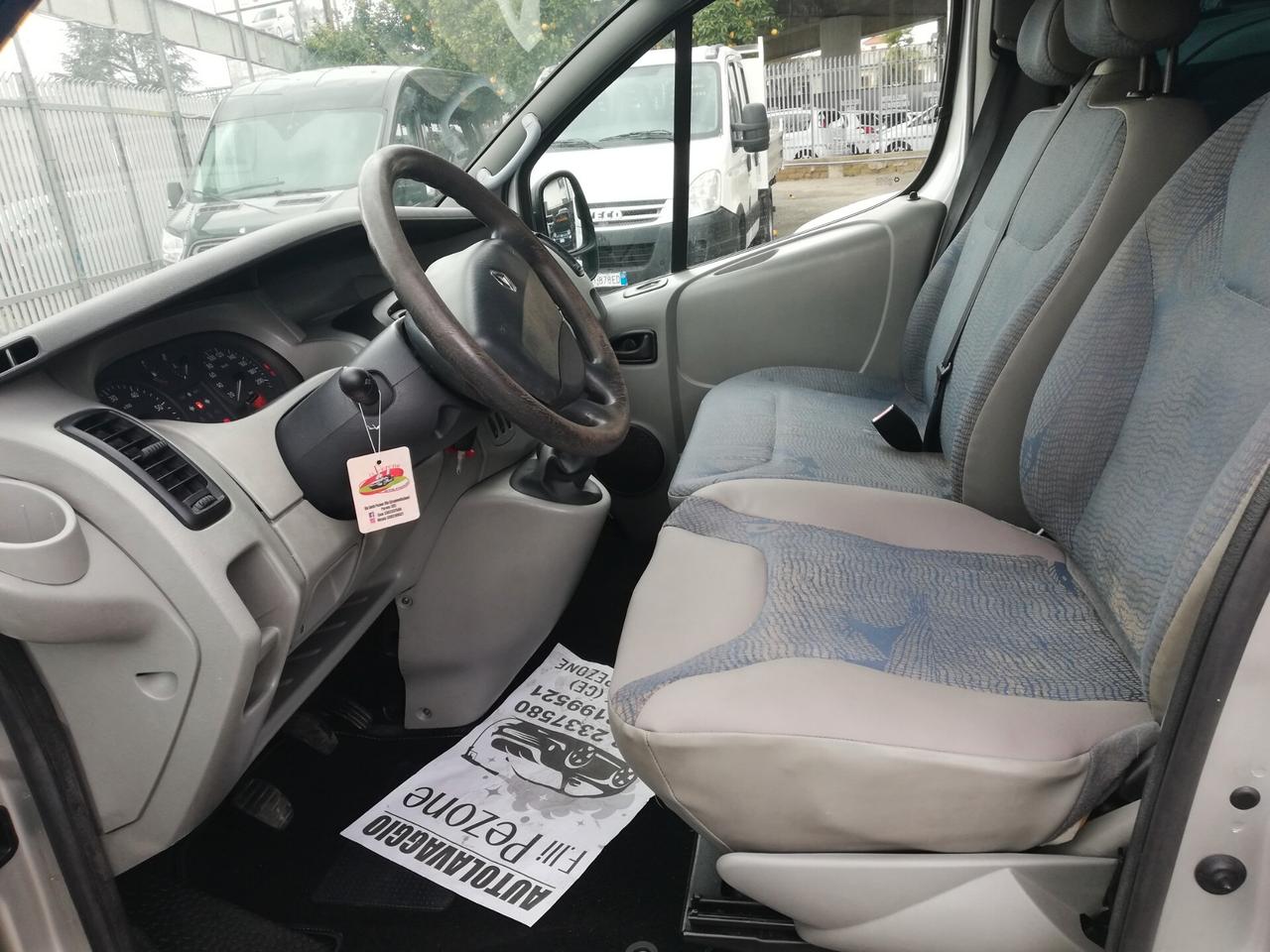 Renault Trafic 1.9 dCi/100CV PC-TN Combi 6 Posti