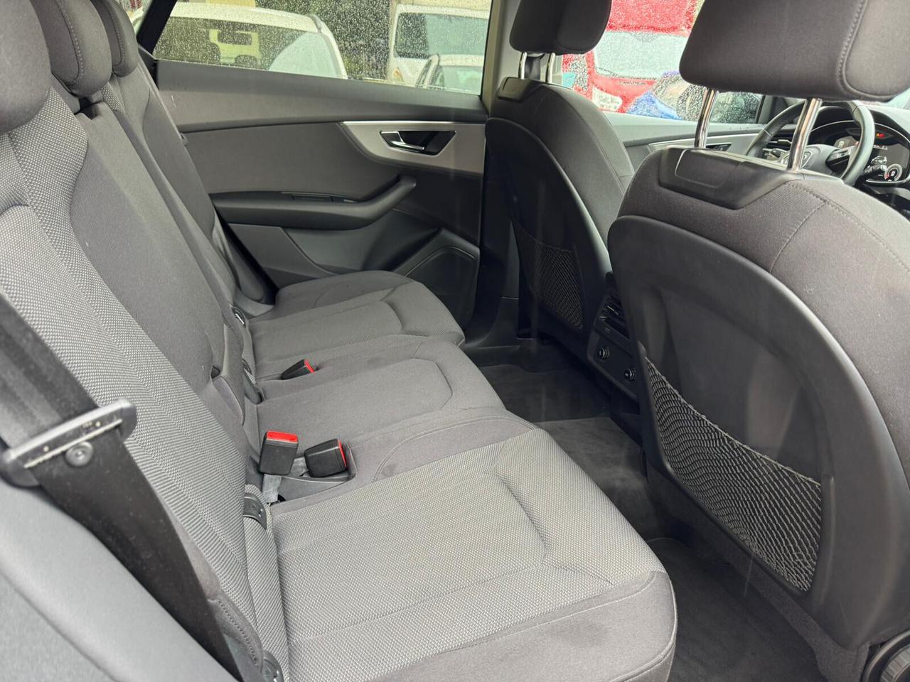 Audi Q8 45 TDI quattro tiptronic MHEV