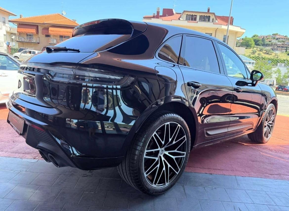 Porsche Macan SPORT CHRONO PASM SEDILI VENTILATI 21 PANORAMA