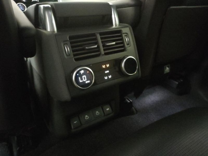 Land Rover Discovery 3.0d i6 mhev R-Dynamic SE awd 249cv 7p.ti auto