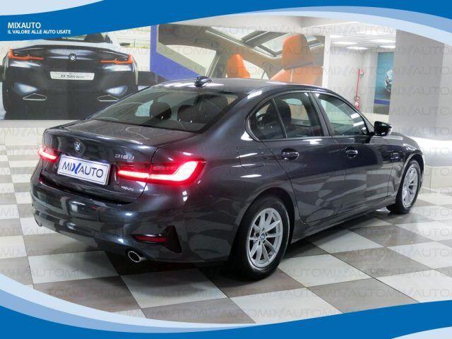 BMW 318 D Business Advantage AUT EU6