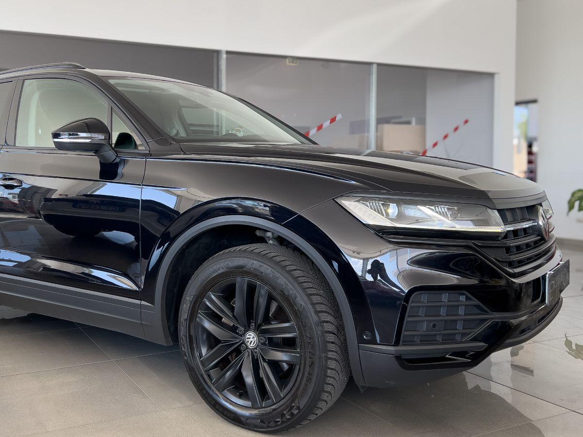 VOLKSWAGEN - Touareg - 3.0 TDI Black Style