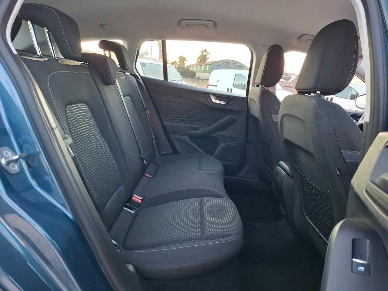 Ford Focus 1.5 TDCI 120cv SW *NAVY-LED-CAM*