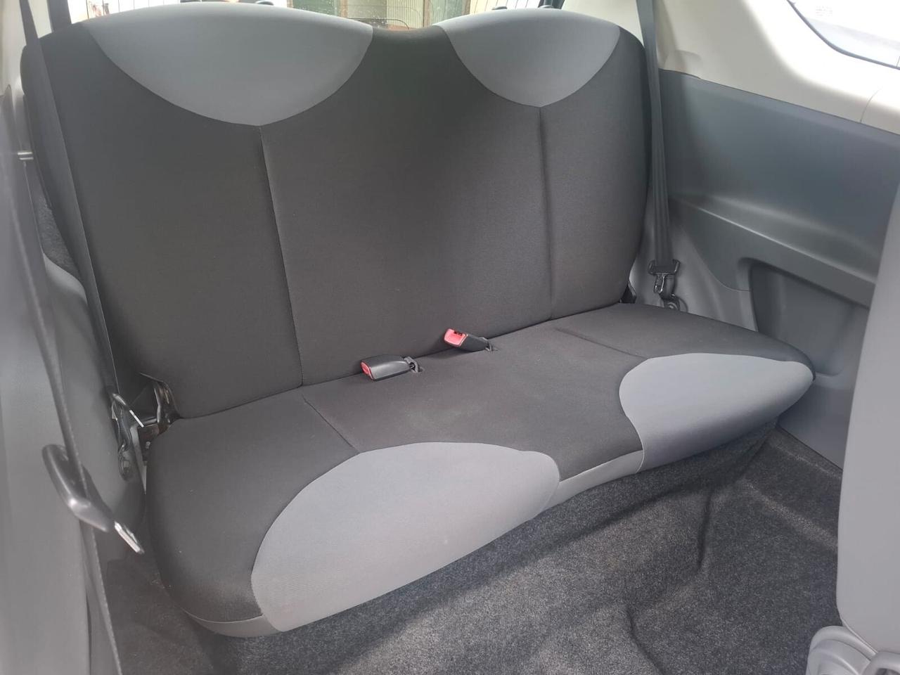 Citroen C1 1.0 3 porte airdream DeeJay 68 Cv (50Kw)