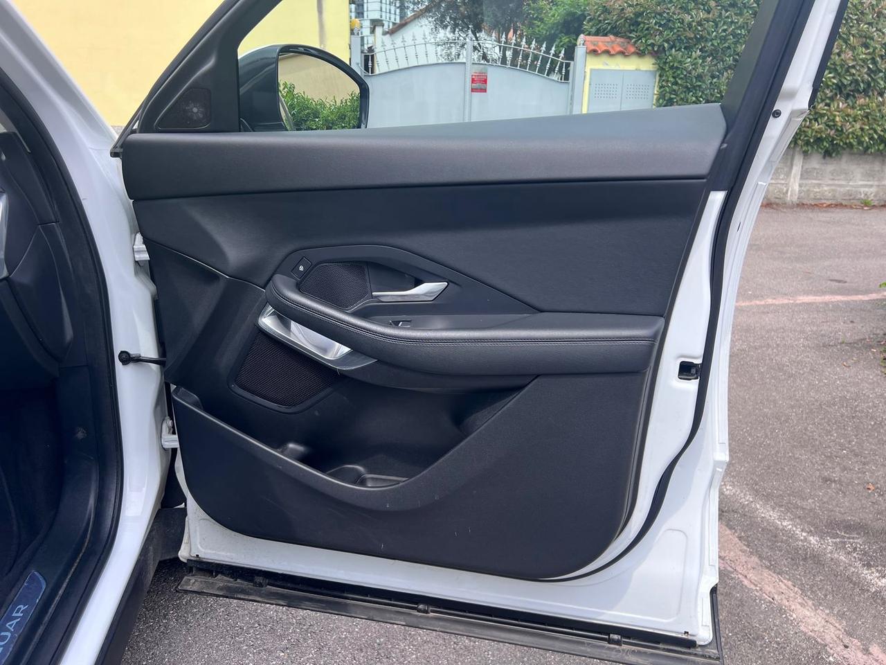 Jaguar E-Pace 2.0D R-Dynamic S MHEV #10767