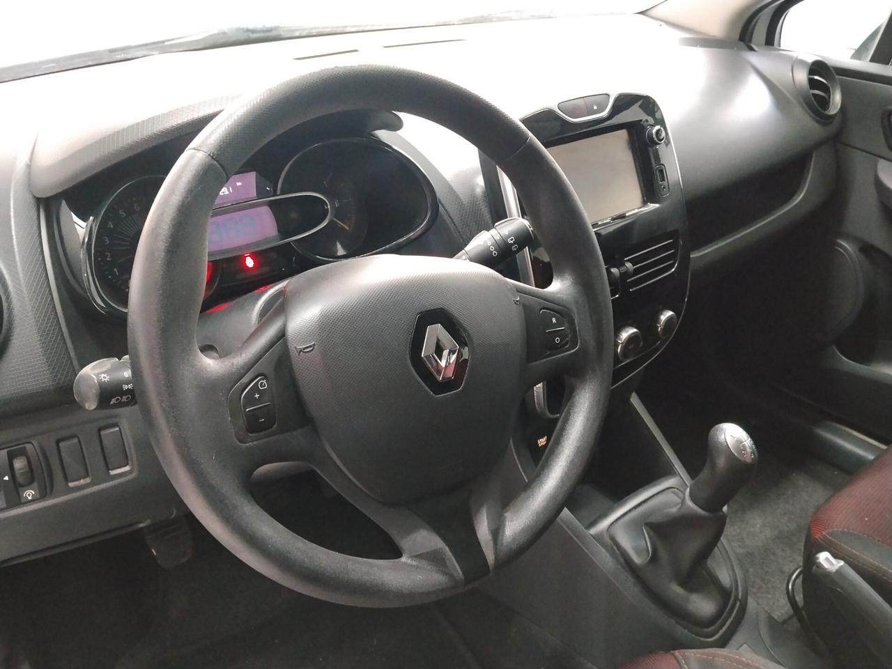 Renault Clio 1.2 Benz/ GPL 2015 CON GARANZIA