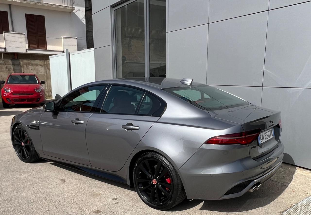 Jaguar XE 2.0d R-Dynamic S possibilità noleggio noscoring