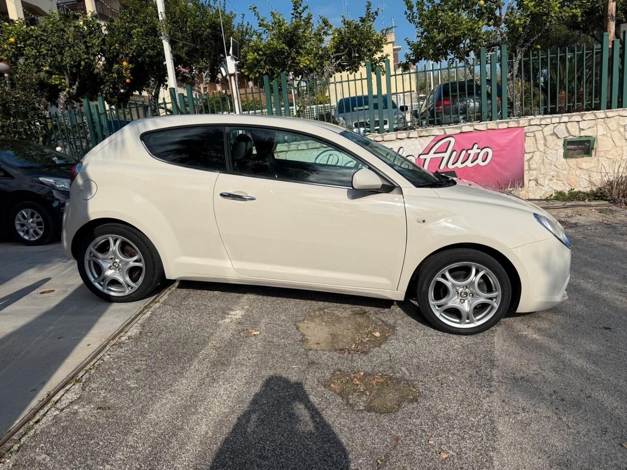 Alfa Romeo MiTo 1.6 JTDm-2 S&S Distinctive Sport Pack