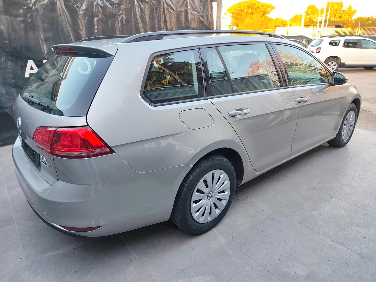 Volkswagen Golf Variant 1.6 TDI STATION WAGON