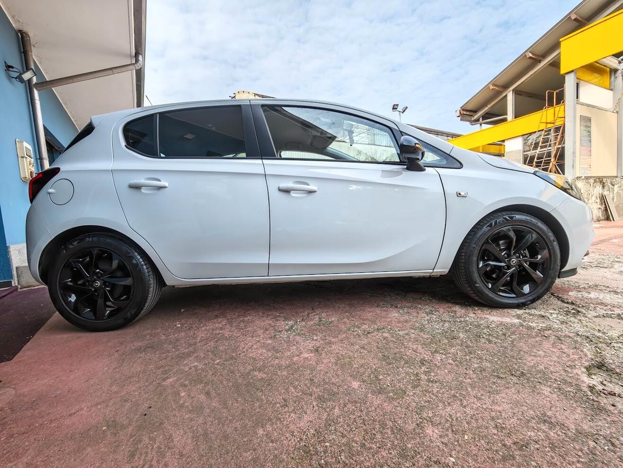 Opel Corsa 1.4 90CV Start&Stop 5 porte b-Color
