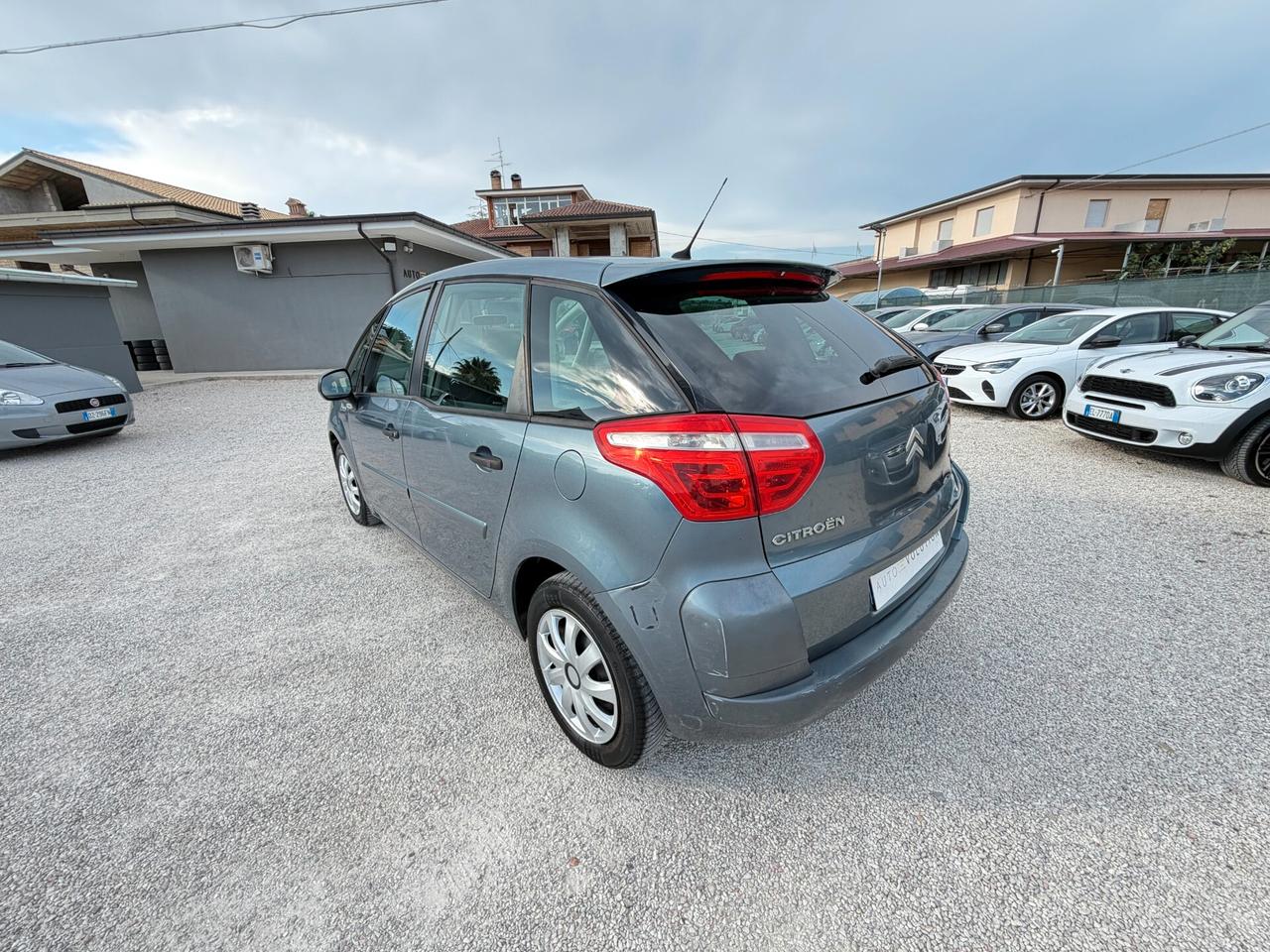 Citroen C4 Picasso 1.6 HDi 110 cv 241.669 km