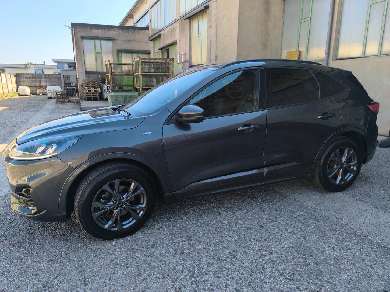Ford Kuga 2.5 Full Hybrid 190 CV CVT AWD ST-Line Design