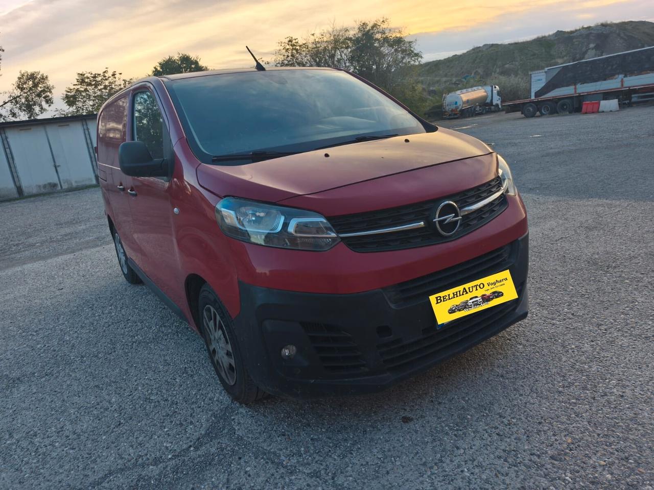 Opel Vivaro 2019---1.5 Diesel Autocarro