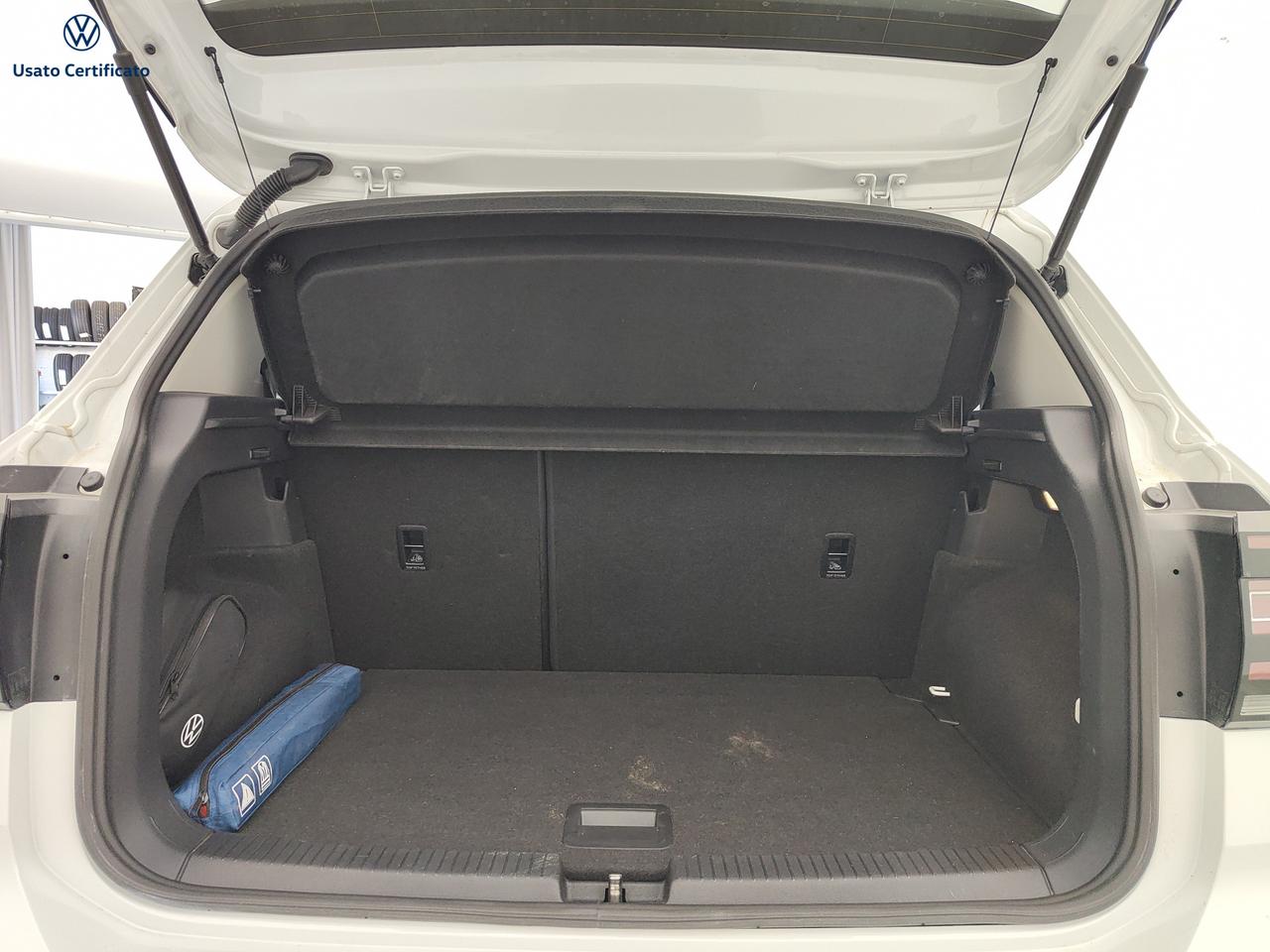 VOLKSWAGEN T-Cross - T-Cross 1.0 TSI Sport