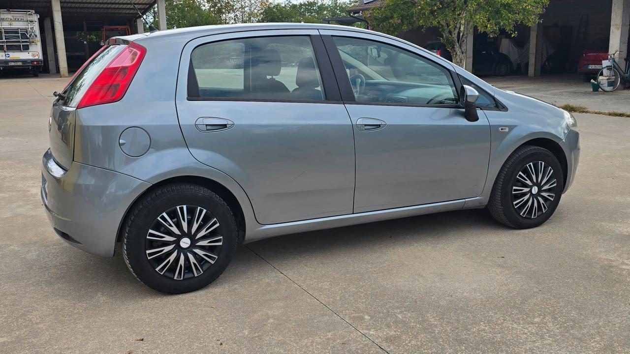 FIAT GRANDE PUNTO TENUTA BENISSIMO